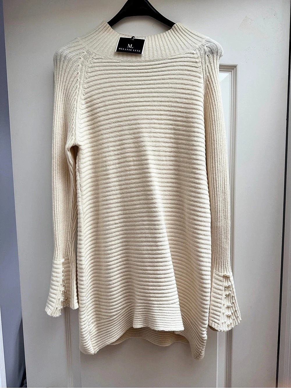 MELANIE LYNE Pearl Sleeve Ribbed Tunic Sweater Bell Sleeves Cream Size Medium